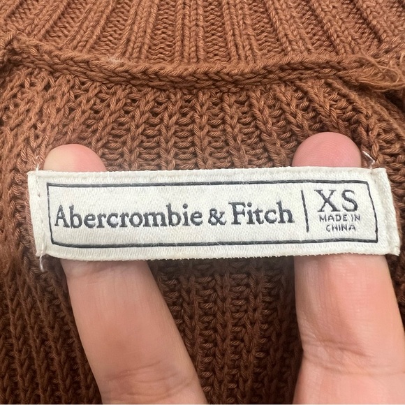 Womens XS Brown Cold Shoulder Mock Long Sleeve Sweater Dress Chic Minimalist - Picture 6 of 8